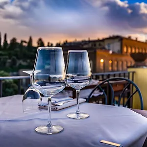 La Scaletta Al Ponte Vecchio Флоренция