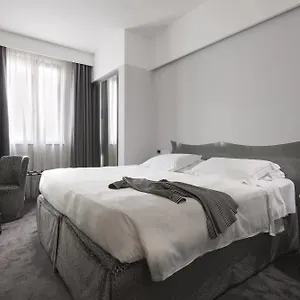 베르나 호텔 밀라노